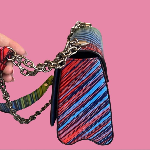 Louis Vuitton Tropical Epi Twist MM - Picture 4 of 11